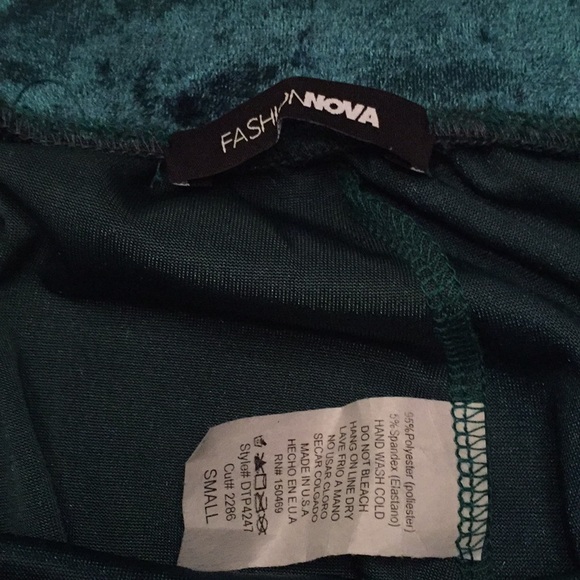 Fashion Nova Jogging Suit - Picture 6 of 7